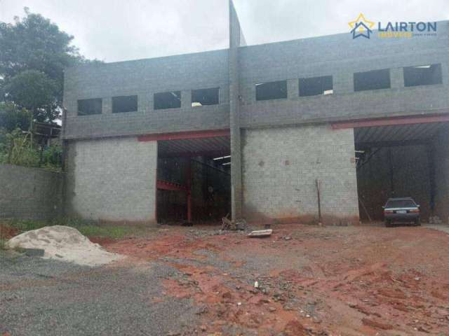 Galpão à venda, 800 m² por R$ 1.800.000,00 - Terra Preta - Mairiporã/SP