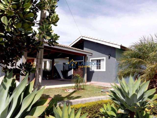 Casa à Venda no Residencial Terras de Atibaia, Atibaia, SP