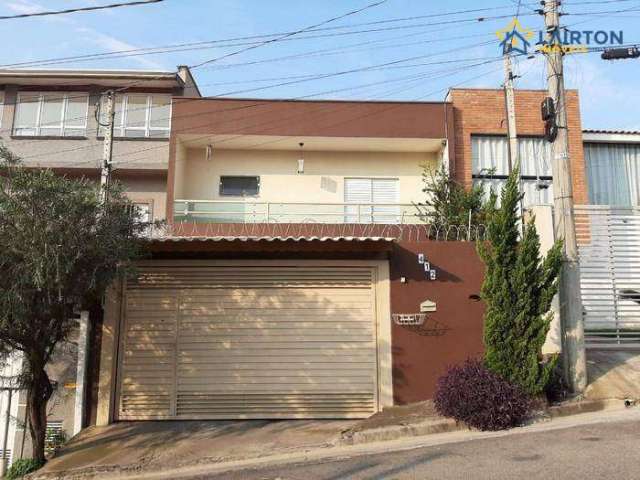 Casa com 4 dormitórios à venda, 200 m² por R$ 450 Mil - Nova Cerejeiras - Atibaia/SP