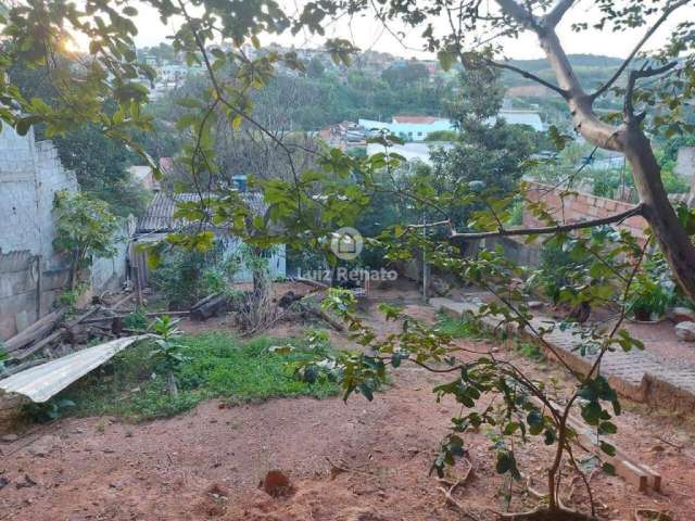 Casa a Venda no Bairro General Carneiro em Sabará