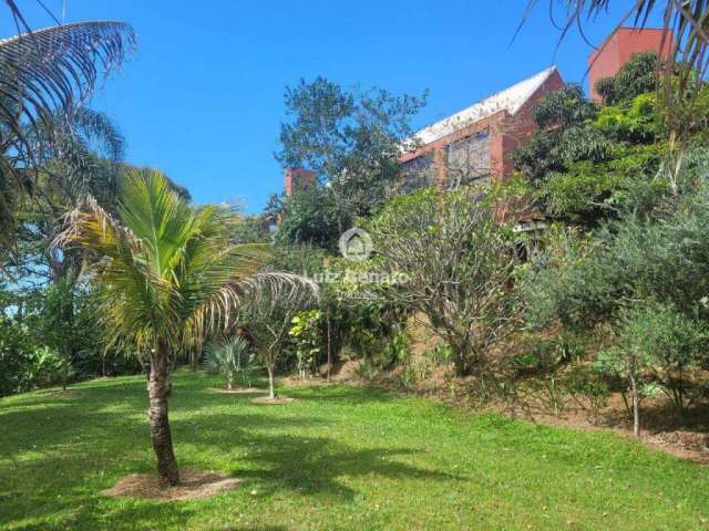 Linda casa em estilo toscano no Bosque da Ribeira