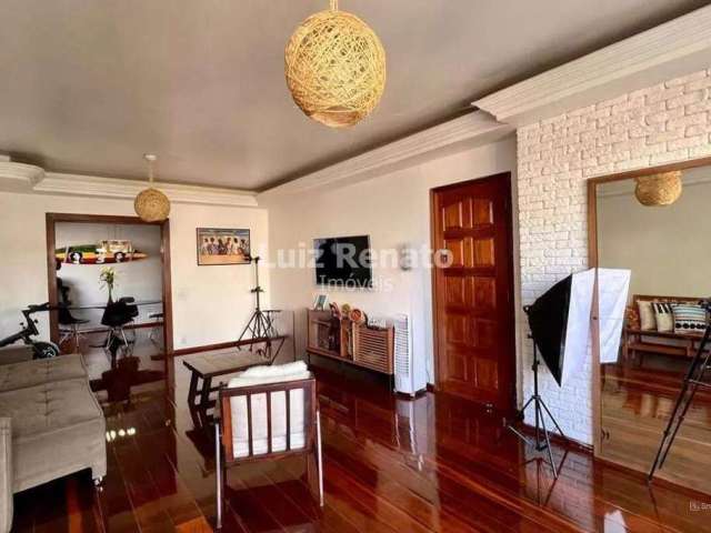 Apartamento à venda no bairro Santa Lúcia