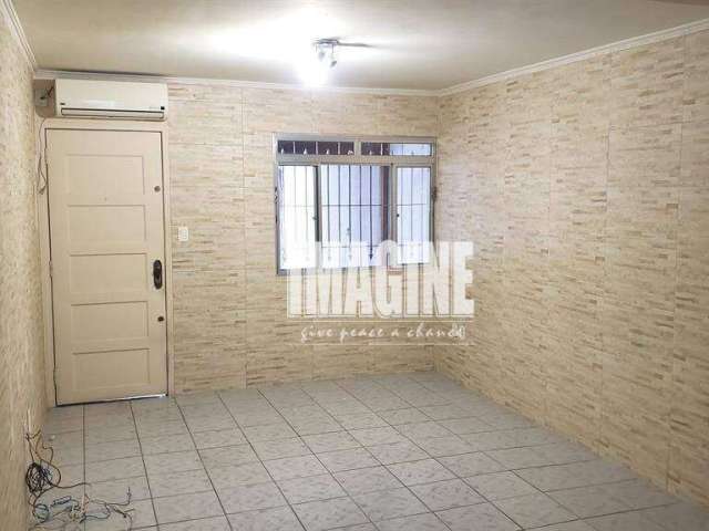 Sobrado na Ponte Rasa com 2 Dormitórios, 1 Vaga, 92m²