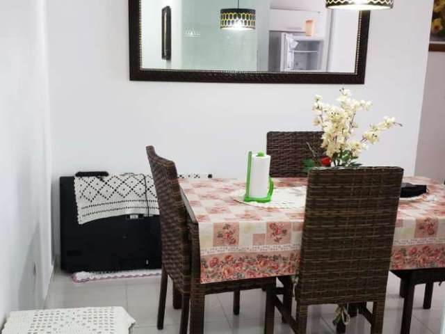 Apartamento com 2 dormitórios à venda, 88 m² por R$ 650.000,00 - Vila Guilhermina - Praia Grande/SP