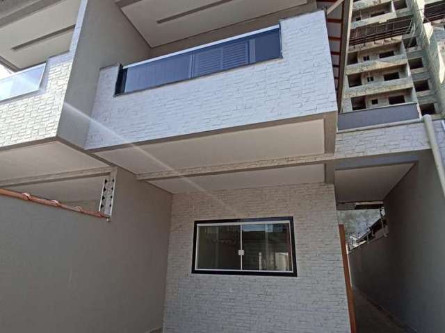 Sobrado à venda, 129 m² por R$ 800.000,00 - Vila Assunção - Praia Grande/SP