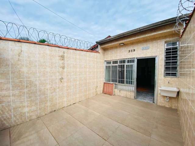 Casa com 2 dormitórios para alugar, 59 m² por R$ 2.000,02/mês - Tupi - Praia Grande/SP