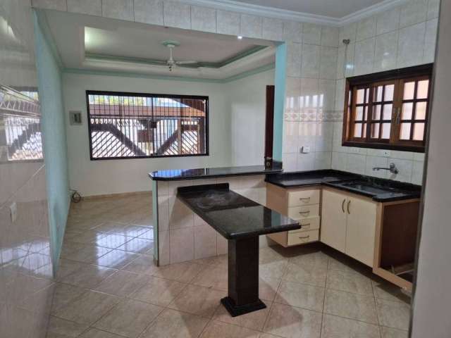 Casa com 2 quartos à venda, 65 m² por R$ 380.000 - Jardim Real - Praia Grande/SP