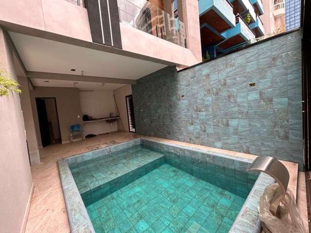 Casa com 2 dormitórios à venda, 118 m² por R$ 910.000,00 - Canto do Forte - Praia Grande/SP