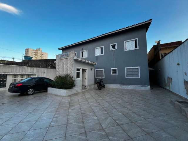 Casa com 2 dormitórios à venda, 42 m² por R$ 300.000,00 - Tupi - Praia Grande/SP