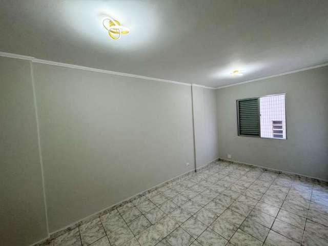 Kitnet com 1 dormitório para alugar, 33 m² por R$ 1.700,01/mês - Vila Guilhermina - Praia Grande/SP