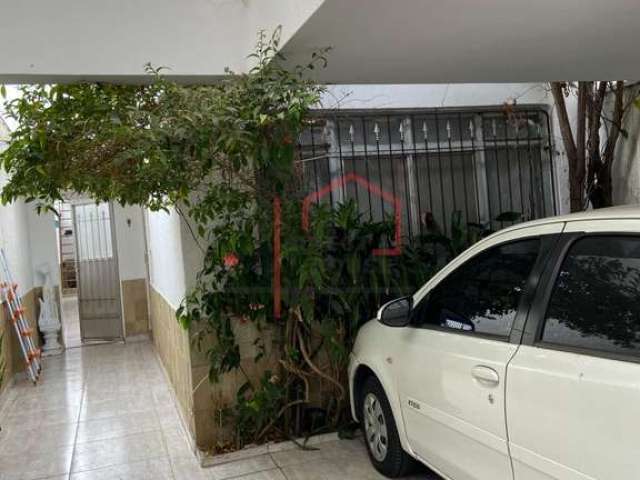 Casa de 132m², 3 dormitórios, 1 suíte.  2 vagas - Butanta