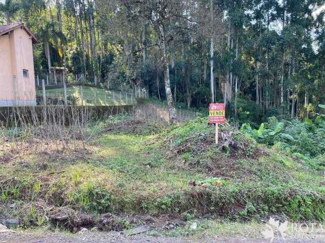 Terreno em local tranquilo