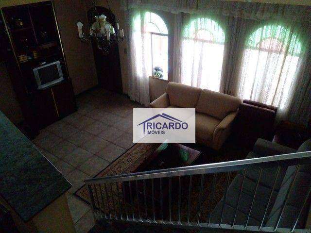 Sobrado com 3 dormitórios à venda, 350 m² por R$ 1.000.000,00 - Torres Tibagy - Guarulhos/SP