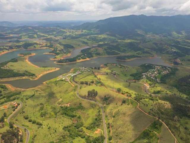 Gigante Das Águas em Joanópolis-SP: Embarque na Exclusividade de 6 Glebas de 20 mil m² e 7 Lotes Privativos de 2 mil m²!