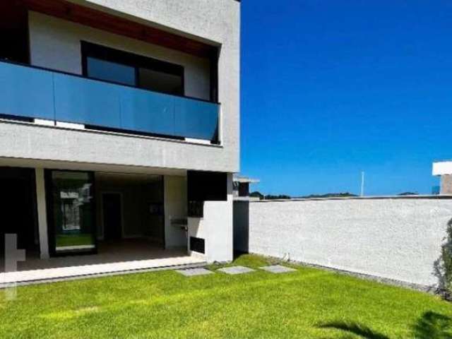 Casa com 3 quartos à venda na Rua Mário Avancini, Lagoa da Conceição, Florianópolis, 215 m2 por R$ 2.500.000