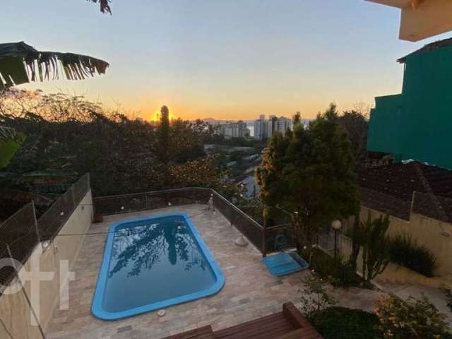 Casa com 4 quartos à venda na Rua Visconde de Taunay, 364, Agronômica, Florianópolis, 262 m2 por R$ 1.100.000