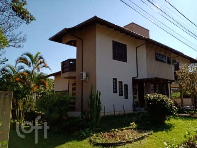 Casa em condomínio fechado com 6 quartos à venda na Rodovia Haroldo Soares Glavan, 1950, Cacupé, Florianópolis, 315 m2 por R$ 2.399.000