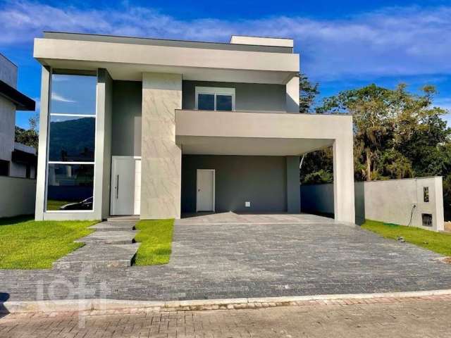 Casa em condomínio fechado com 4 quartos à venda na Rua Intendente Antônio Damasco, 1465, Ratones, Florianópolis, 266 m2 por R$ 2.690.000