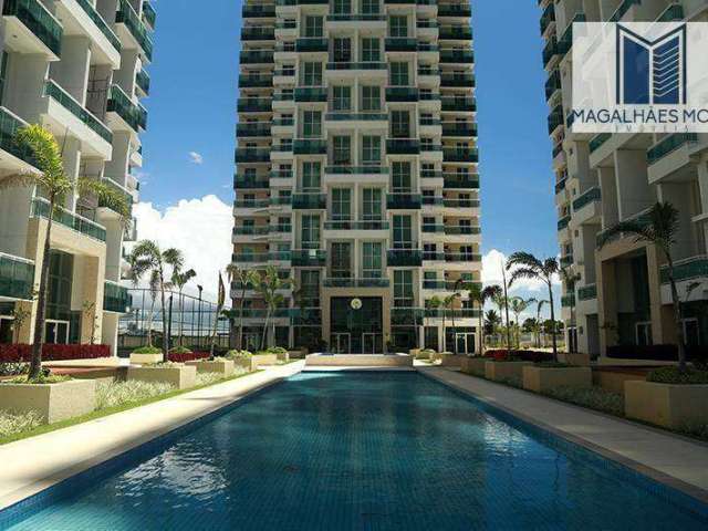 Apartamento com 3 dormitórios à venda, 82 m² por R$ 690.000,00 - Guararapes - Fortaleza/CE