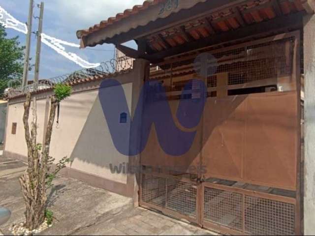 Casa com 4 quartos à venda em Mombaça, Pindamonhangaba  por R$ 570.000