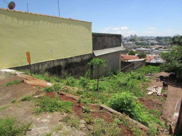 Terreno à venda, 405 m² por R$ 200.000,00 - Paulicéia - Piracicaba/SP