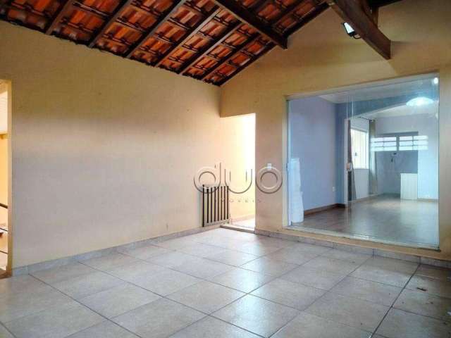 Casa com 3 quartos (sendo 01 suíte), 158 m² - venda por R$ 550.000 ou aluguel por R$ 3.332/mês - Vila Rezende - Piracicaba/SP