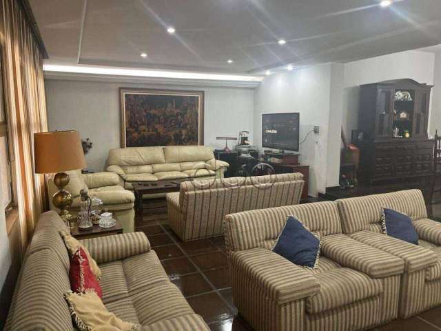 Casa com 3 dormitórios à venda, 385 m² por R$ 2.200.000,00 - Cidade Jardim - Piracicaba/SP