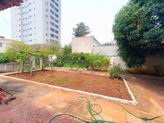 Casa com 3 dormitórios à venda, 232 m² por R$ 695.000,00 - Centro - Piracicaba/SP