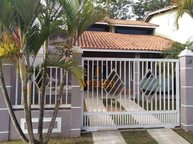 Sobrado com 4 dormitórios à venda, 177 m² por R$ 750.000,00 - Jardim Santa Rita - Embu das Artes/SP