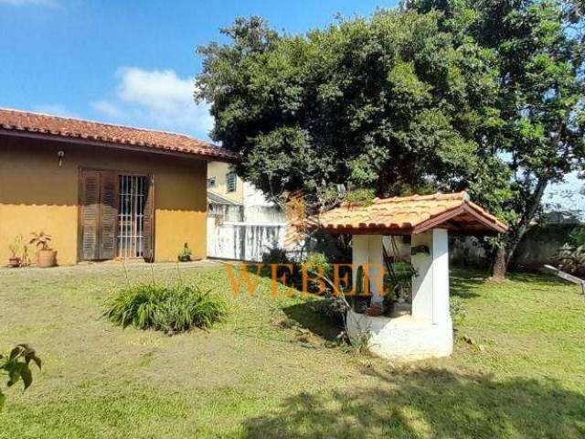 Casa com 5 dormitórios à venda, 270 m² por R$ 1.500.000,00 - Vila Santo Antônio - Cotia/SP