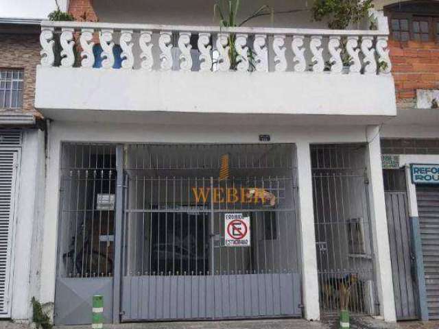 Vende-se um sobrado com dois pavimentos com entradas separadas no jardim Santa Tereza  Jandira, Térreo  Área construída 125m²  1 garagem  Sala cozinha