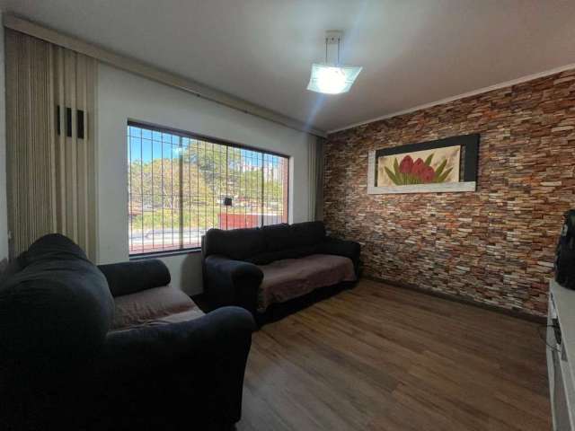 Casa tipo  para venda com 3 quartos, 178m²