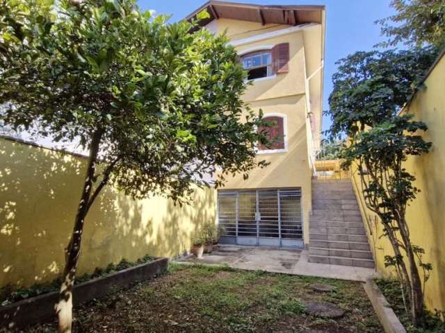 Casa tipo  para venda com 3 quartos, 207m²