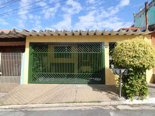 Confortável casa tipo  para venda com 4 quartos, 188m²