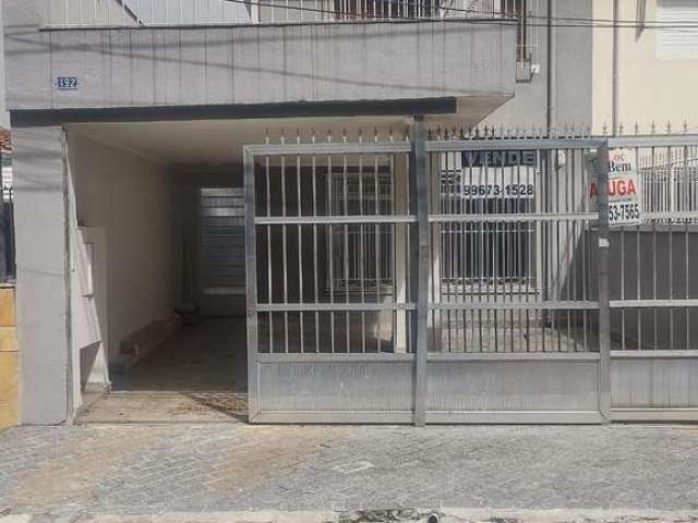 Aconchegante sobrado  para locação com 2 quartos, 184m²