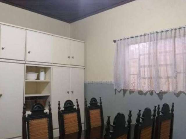 Casa com 3 dormitórios à venda, 122 m² por R$ 400.000,00 - Vila Cristo Redentor - Itatiba/SP