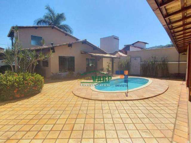 Casa à venda por R$ 1.500.000 - Condomínio Scharlé - Sabará/MG