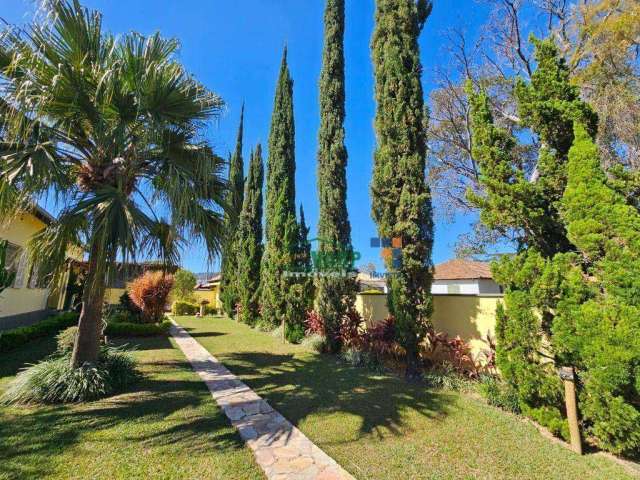 Excelente casa  à venda por R$ 1.500.000 - Americano - Caeté/MG