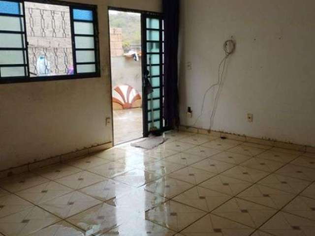 Casa com 2 dormitórios por R$ 280.000 - Nossa Senhora de Fátima - Sabará/MG