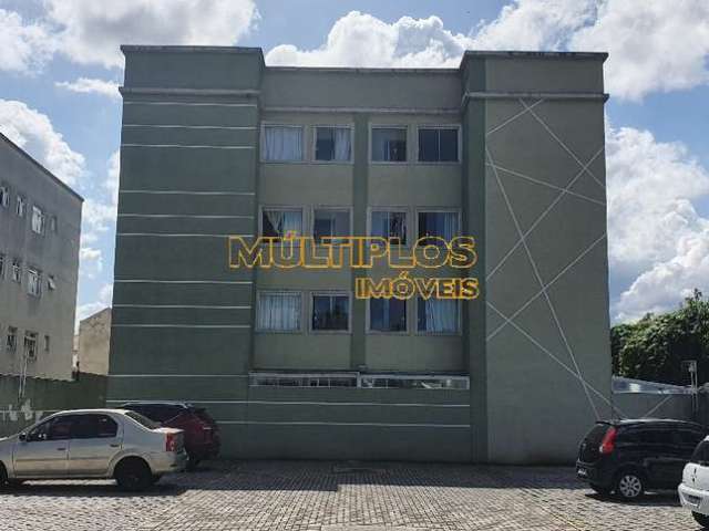 Apartamento à venda em Weissópolis, Pinhais-PR: 2 quartos, 1 sala, 1 banheiro, 1 vaga de garagem!