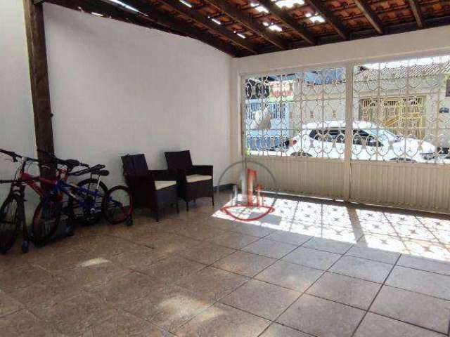 Sobrado com 3 dormitórios à venda, 118 m² por R$ 680.000,00 - Canto do Forte - Praia Grande/SP