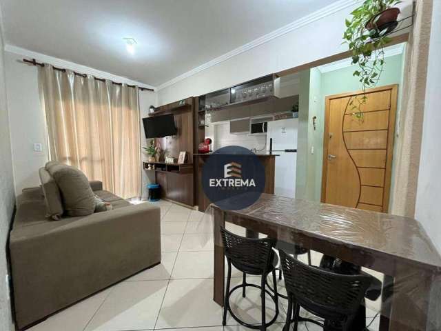 Apartamento com 2 dormitórios à venda, 55 m² por R$ 370.000,00 - Vila Guilhermina - Praia Grande/SP