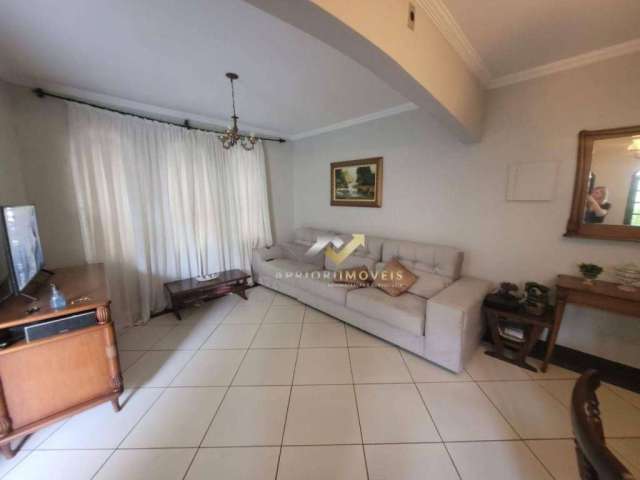 Sobrado com 5 dormitórios à venda, 245 m² por R$ 690.000,00 - Demarchi - São Bernardo do Campo/SP