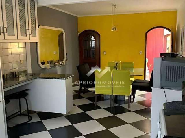 Sobrado com 3 dormitórios à venda, 304 m² por R$ 1.300.000,00 - Santa Teresinha - Santo André/SP