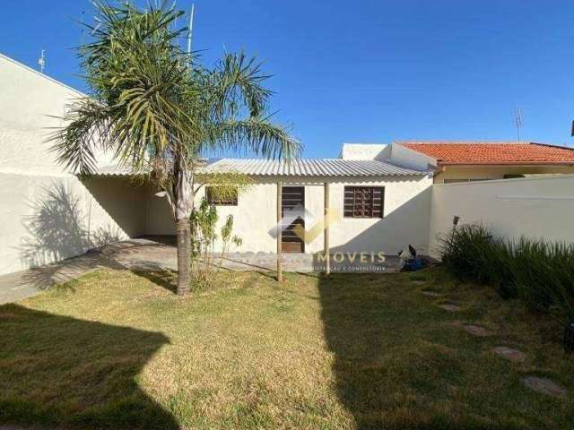 Casa com 3 dormitórios à venda, 141 m² por R$ 390.000,00 - Vila Brasil - Pirassununga/SP