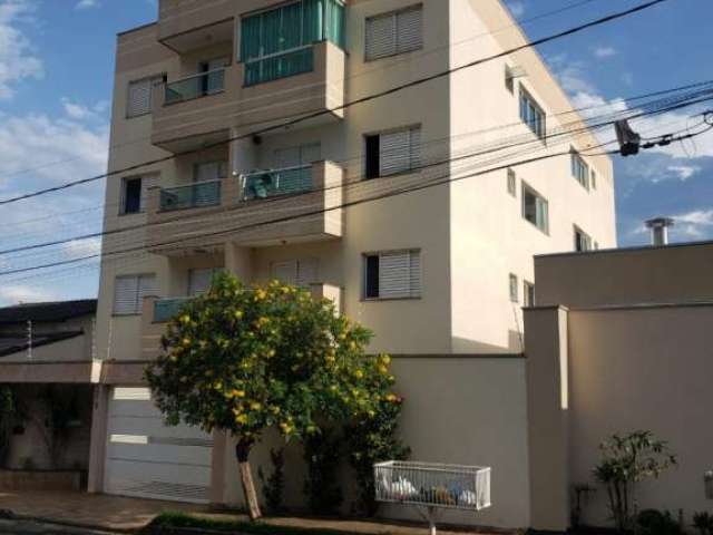 Apartamento - Padrão, para Venda em Uberlândia/MG