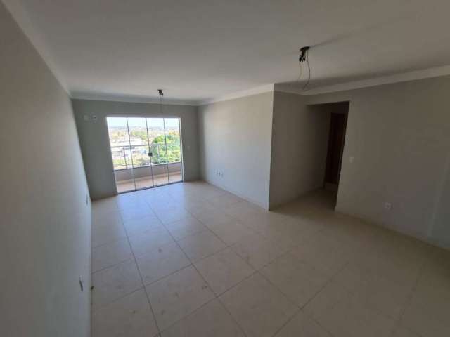 Apartamento - Padrão, para Venda em Uberlândia/MG