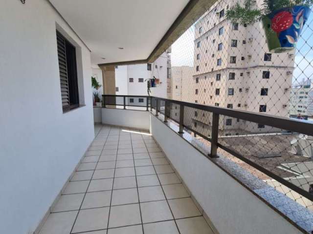 Apartamento - Padrão, para Venda em Uberlândia/MG