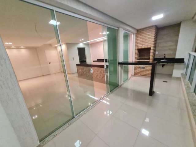 Apartamento - Padrão, para Venda em Uberlândia/MG