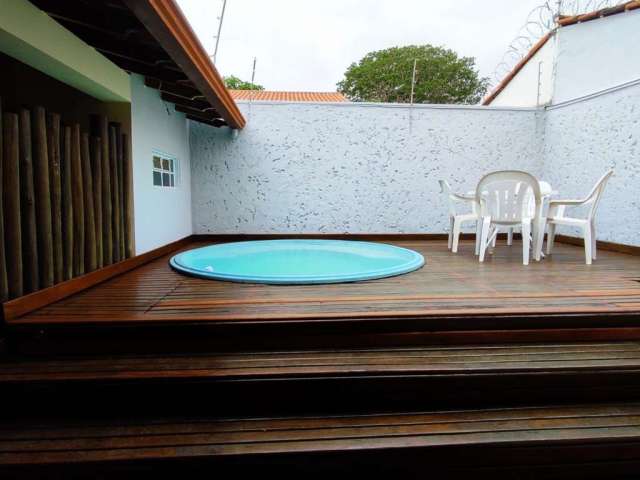 Casa - Padrão, para Venda em Uberlândia/MG